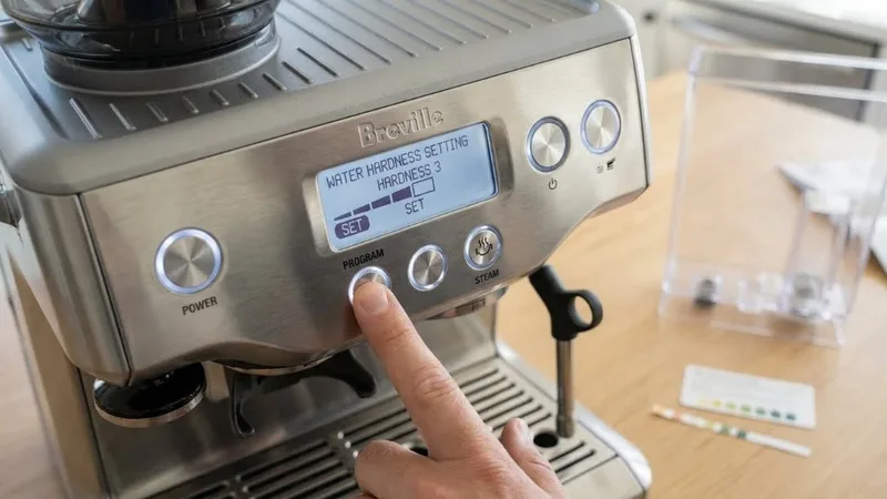 Breville control panel showing water hardness setting on display
